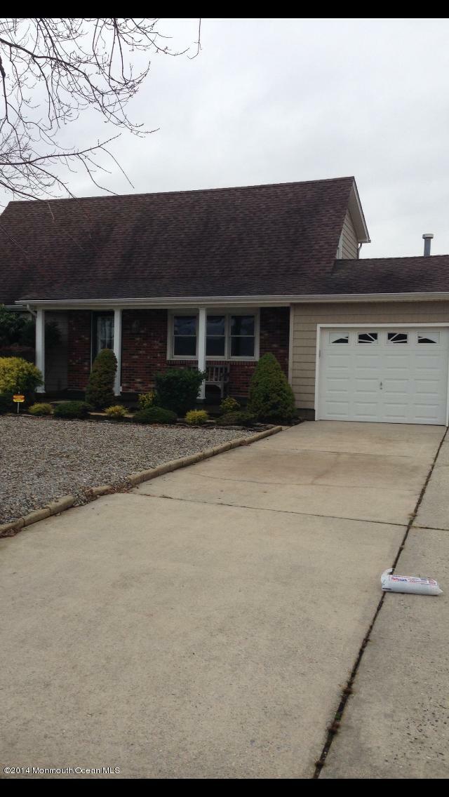 Property Photo: 1911 Pinta Court NJ 08753
