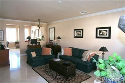 Property Photo:  112 Via Katrina  CA 91320 