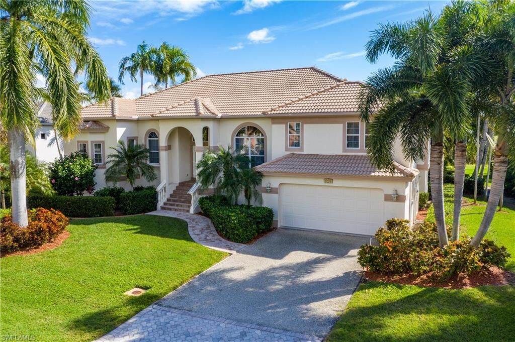 Property Photo:  829 Birdie View Pt  FL 33957 