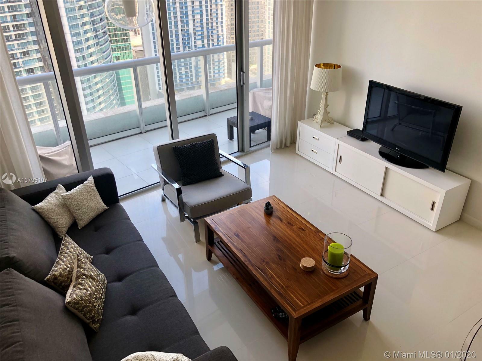 Property Photo:  485 Brickell Ave 4003  FL 33131 