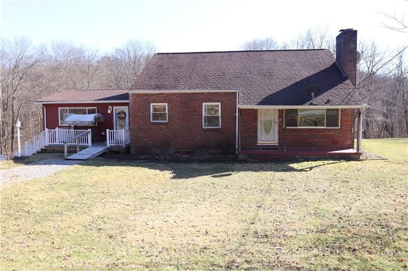 Property Photo: 338 Petrolia Rd PA 16050