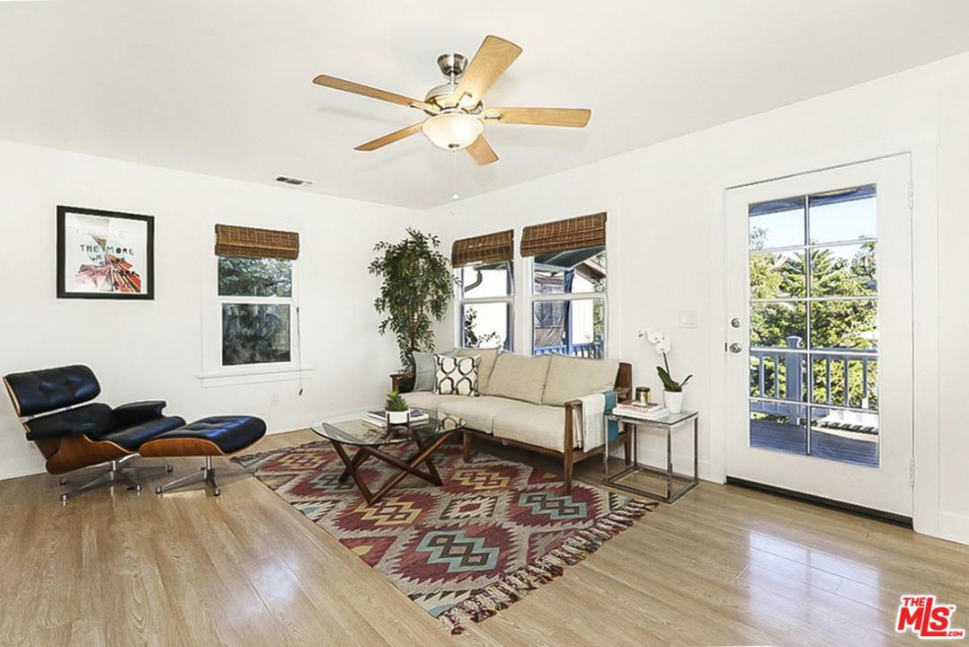 Property Photo: 3934 Glenalbyn Dr CA 90065