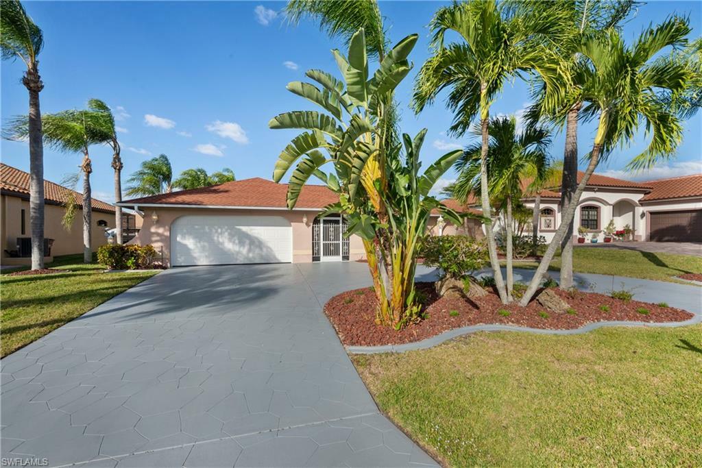 Property Photo:  929 SW 51st Terrace  FL 33914 