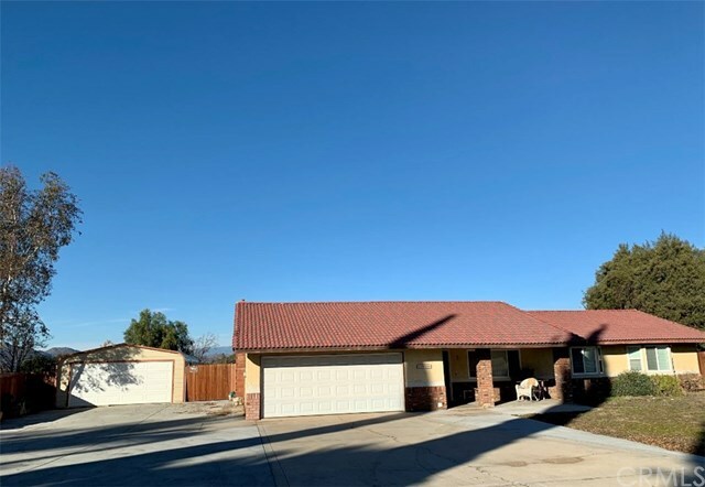 Property Photo:  31176 Sunset  CA 92567 