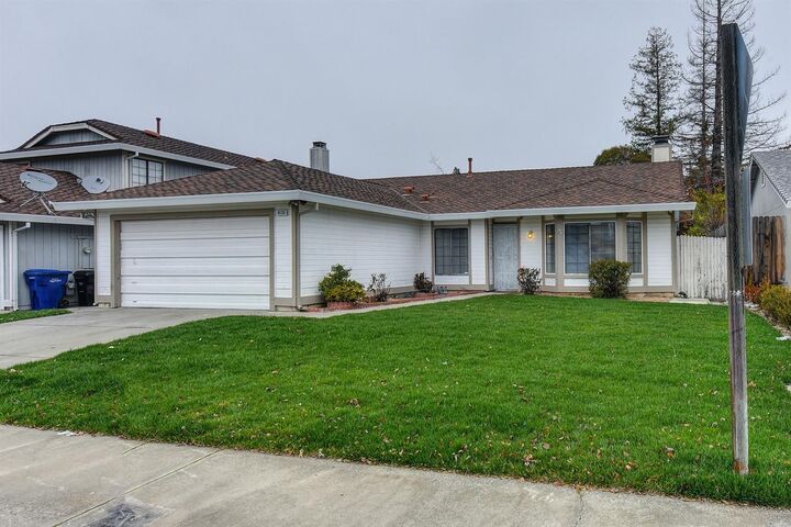 8135 Lenhart Road  Sacramento CA 95828 photo