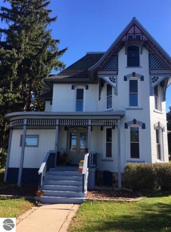 Property Photo:  220 N Main  MI 48880 