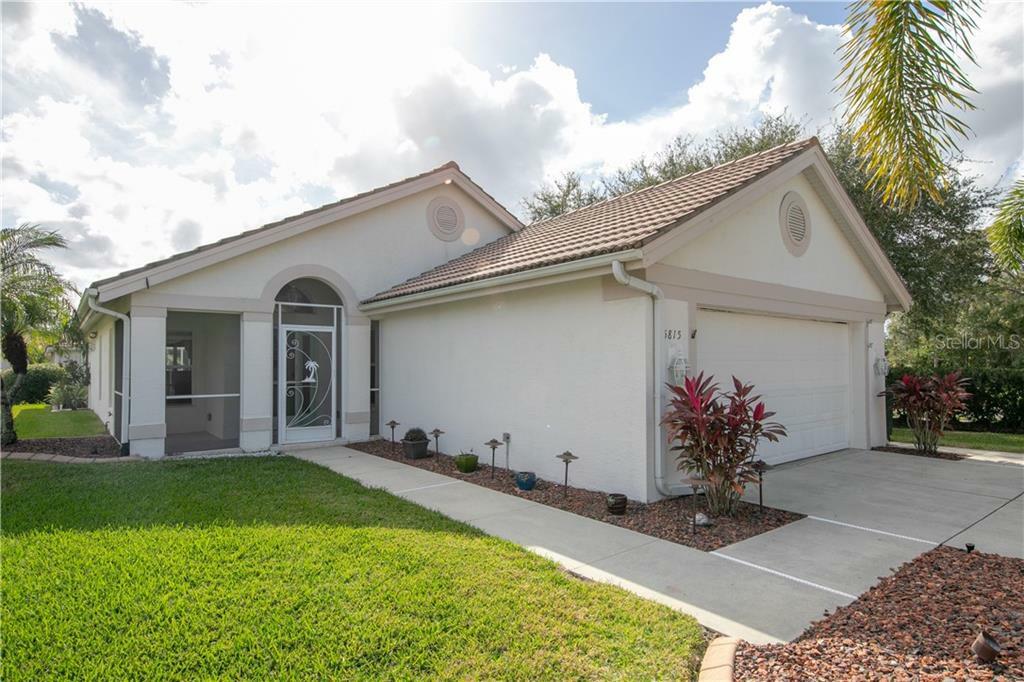 Property Photo:  5815 White Oak Bayou Court  FL 34203 