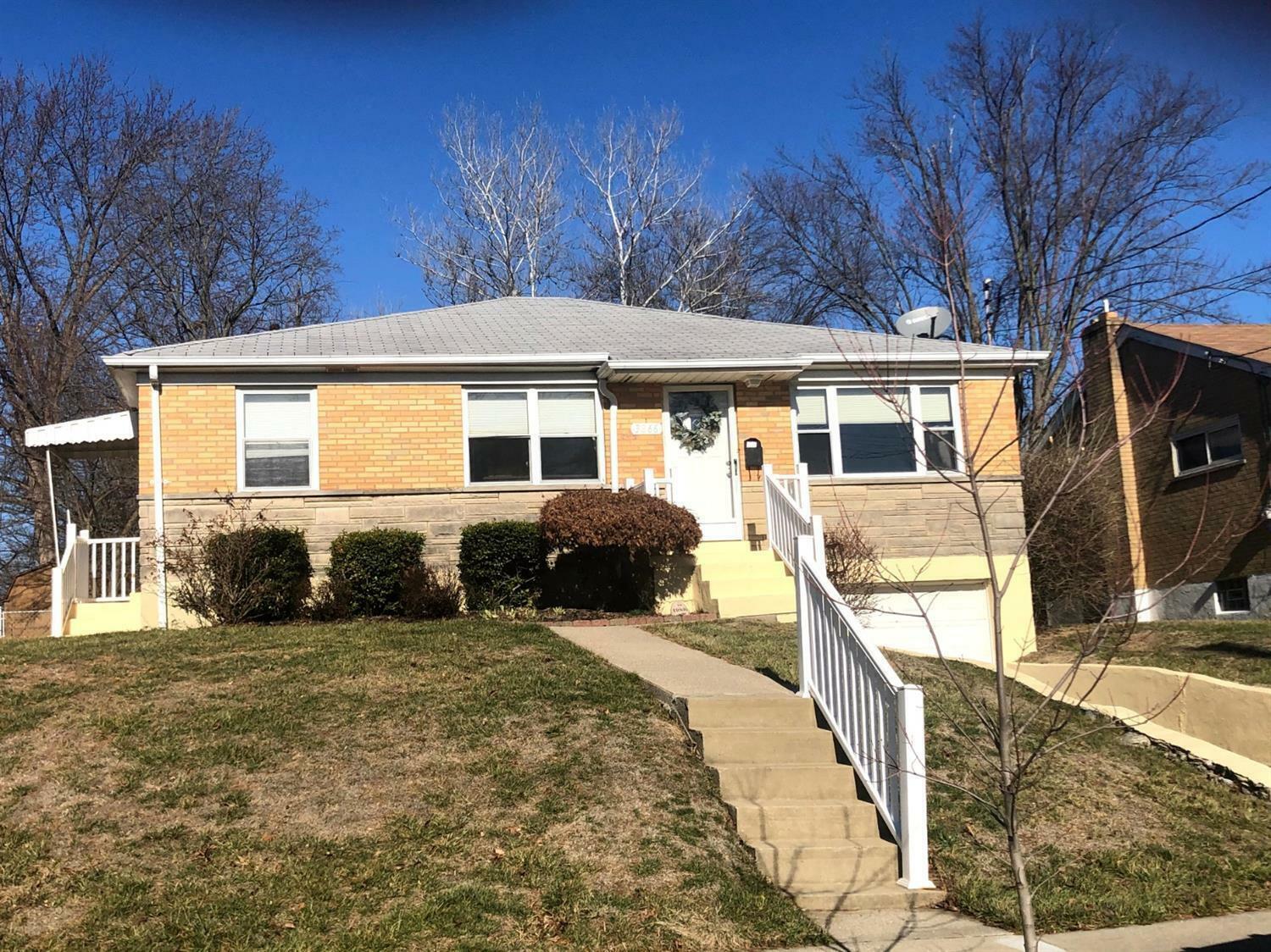 Property Photo:  3266 Floridale Ln  OH 45239 