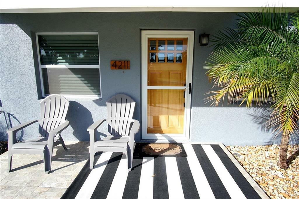 Property Photo:  4211 S Anita Boulevard  FL 33611 