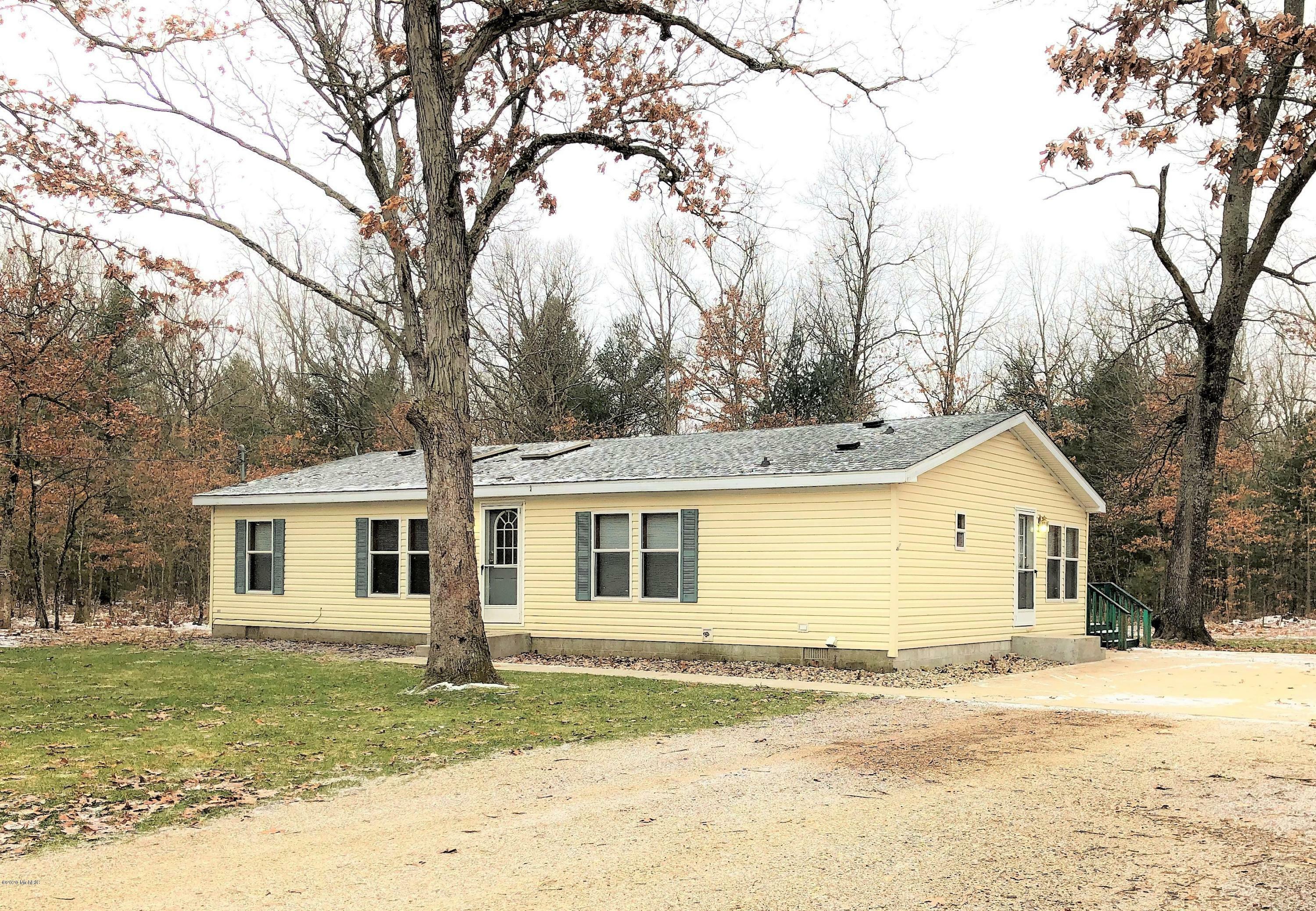 Property Photo: 1746 Allen Road MI 49010