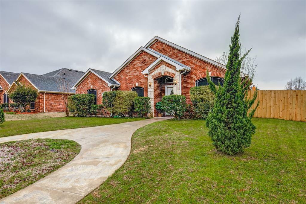 Property Photo:  920 Trinity Drive  TX 75146 