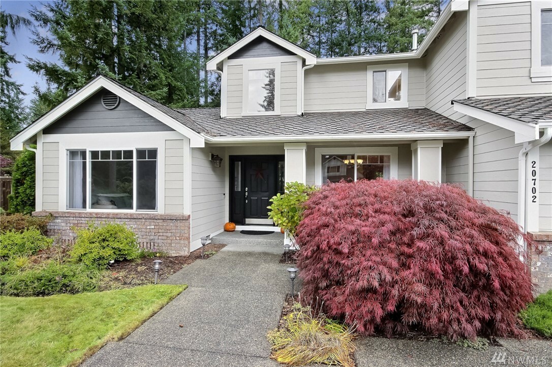 Property Photo:  20702 SE 291st Place  WA 98042 