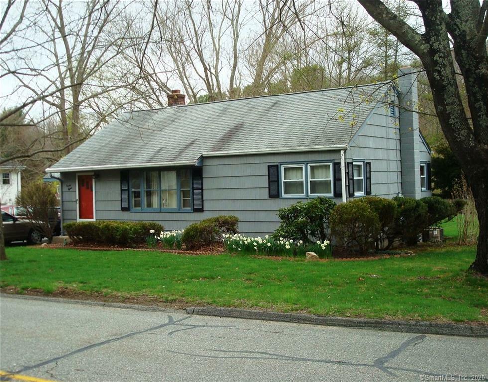 Property Photo:  98 East Pattagansett Road  CT 06357 