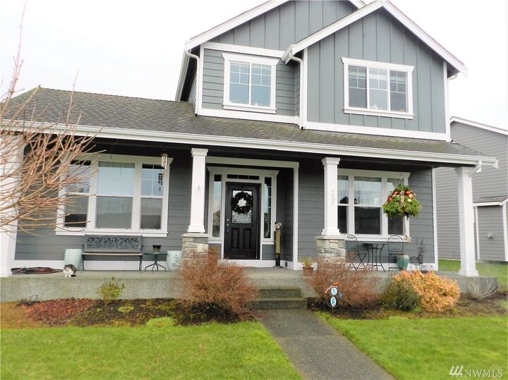 Property Photo:  203  Cardinal Street SW  WA 98360 