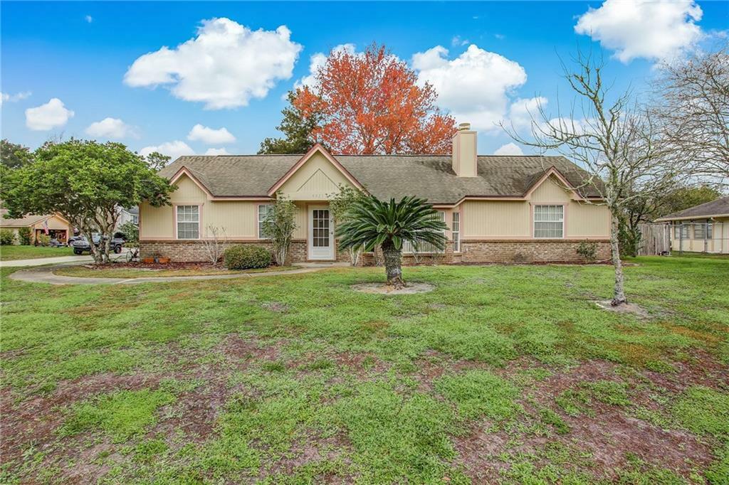 Property Photo:  4925 Irish Moss Drive  FL 32257 