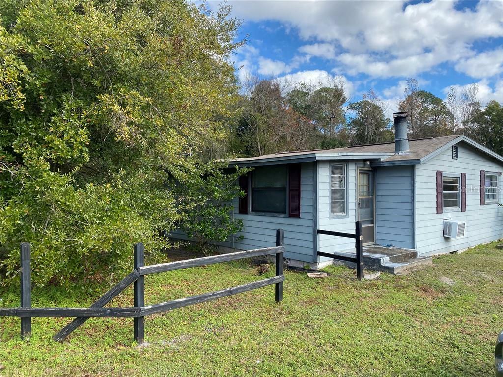 Property Photo:  221 Main Street  FL 32725 