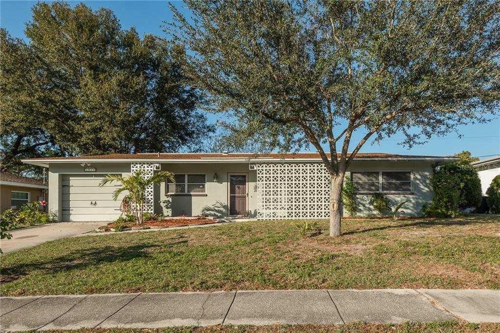 Property Photo:  1530 Linwood Drive  FL 33755 