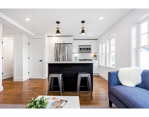 Property Photo:  8 Jefferson St 3  MA 02141 