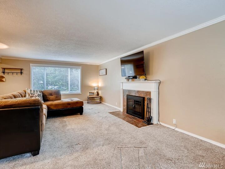 Property Photo:  19903  182nd Avenue NE  WA 98077 