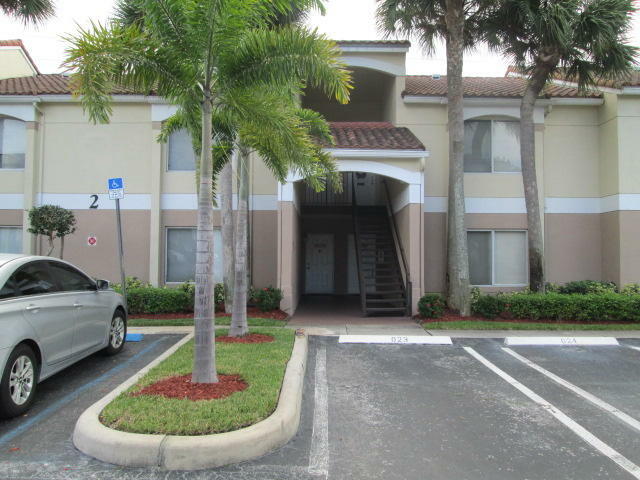 Property Photo:  815 W Boynton Beach Boulevard 2-103  FL 33426 