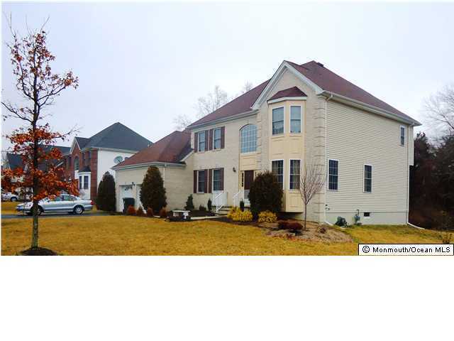 Property Photo: 5 Phoenix Court NJ 08527