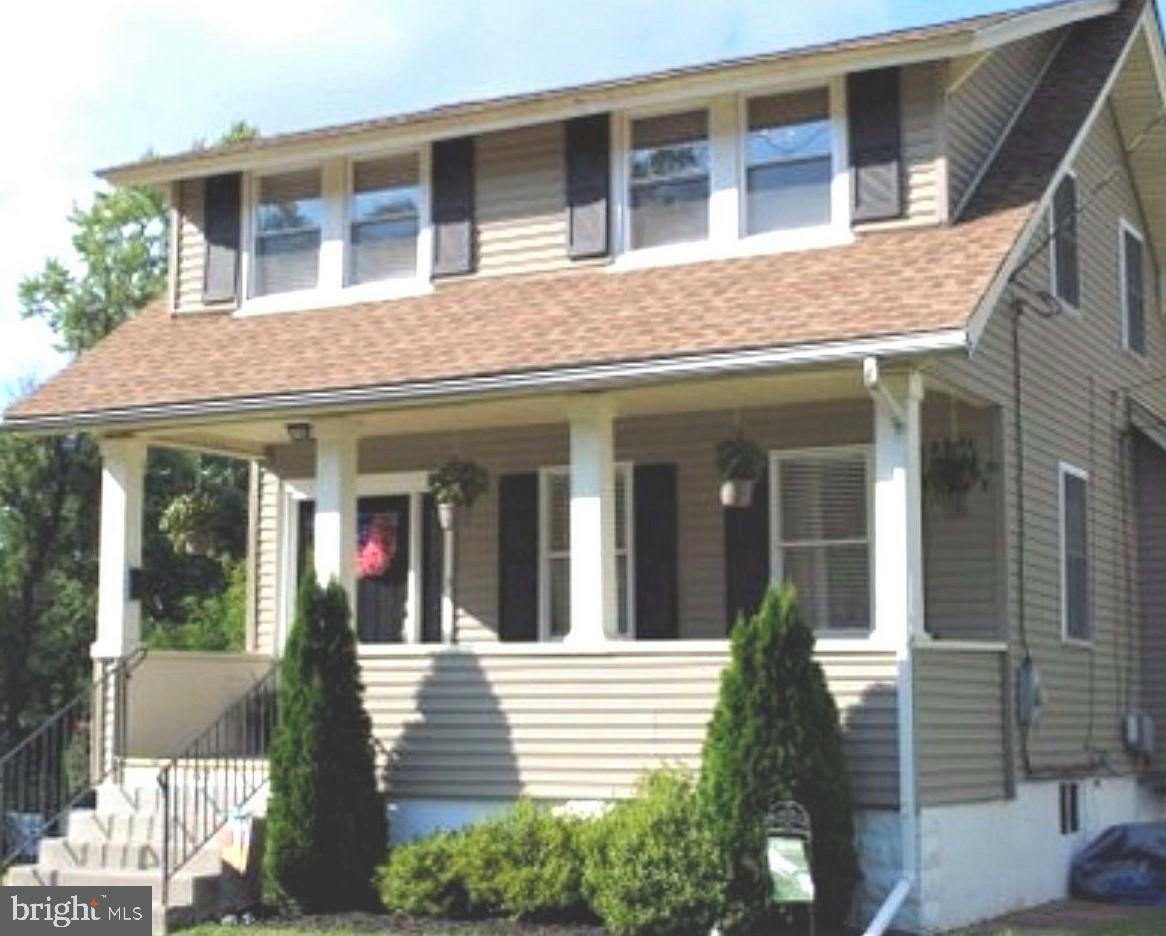 Property Photo:  821 Green Avenue  NJ 08059 