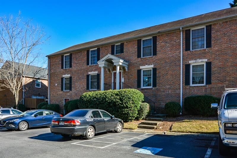 Property Photo:  6700 Roswell Road 31A   30328 