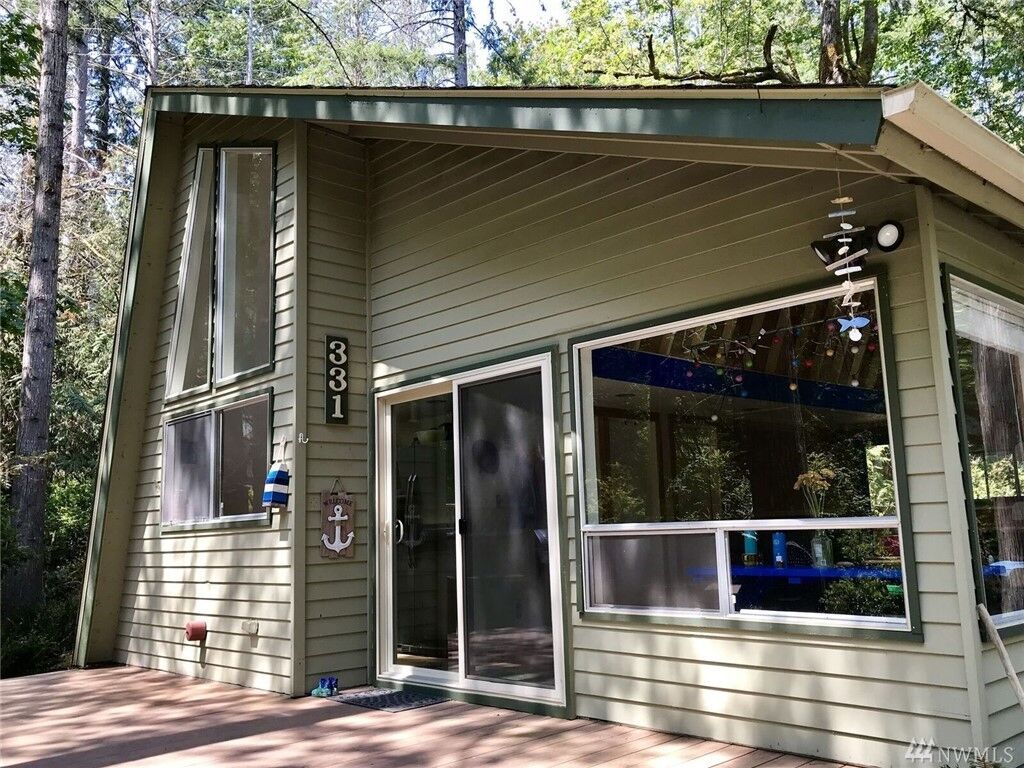 Property Photo: 331 E Pointes Drive E WA 98584