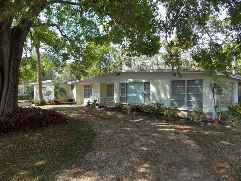 Property Photo:  5736 38th Place  FL 32966 