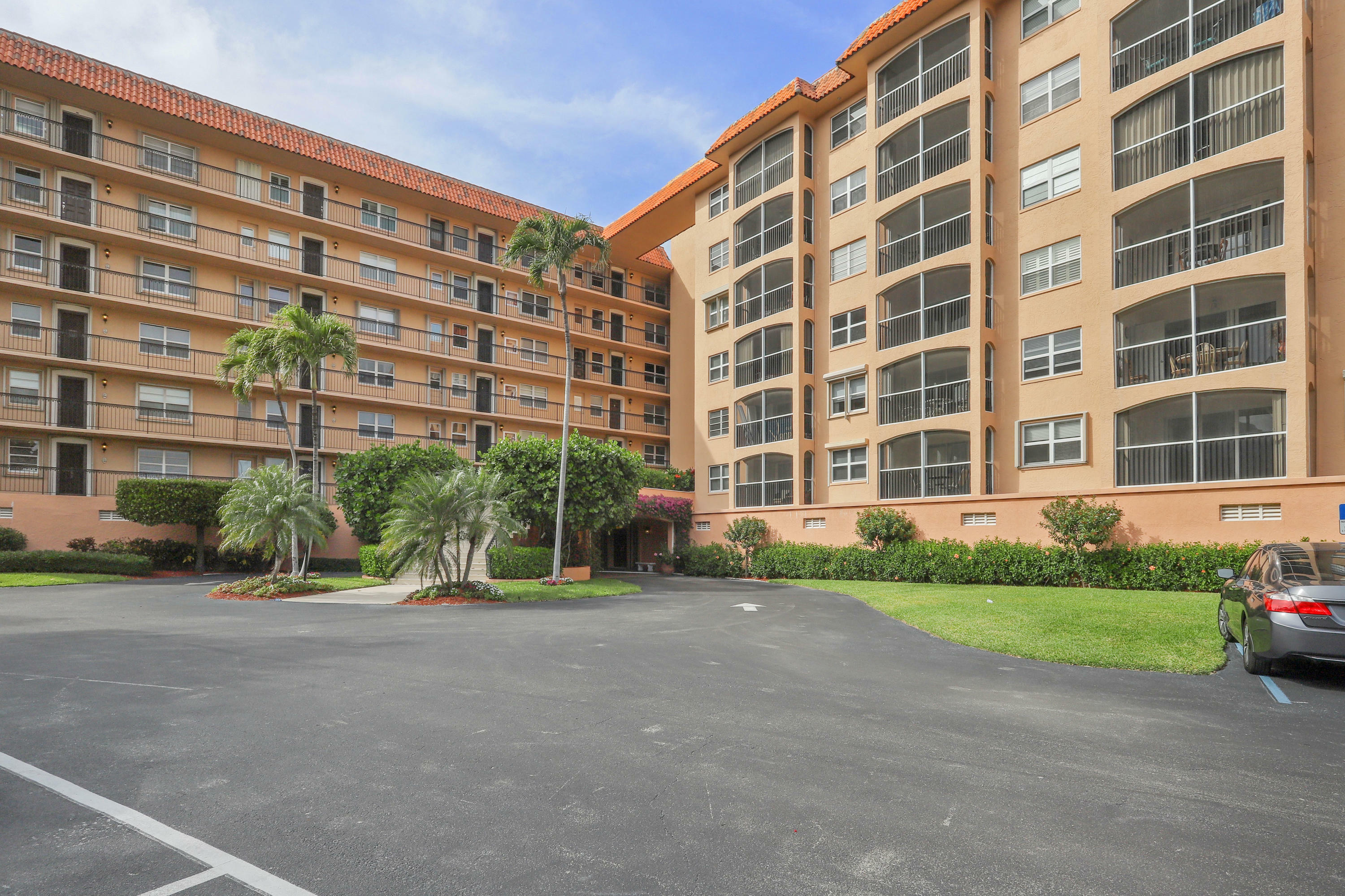 Property Photo:  2871 N Ocean Boulevard R246  FL 33431 