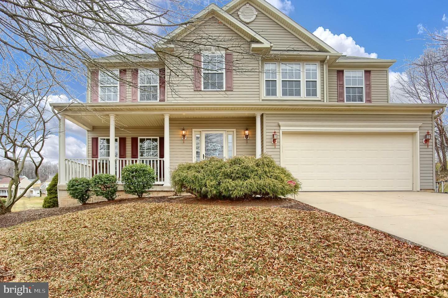 Property Photo:  602 Myrtle Lane  PA 17070 