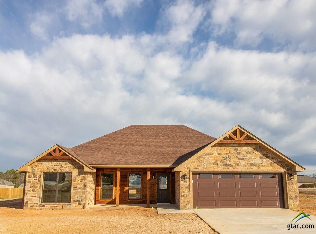 Property Photo:  13328 Hickory Oak Drive  TX 75771 