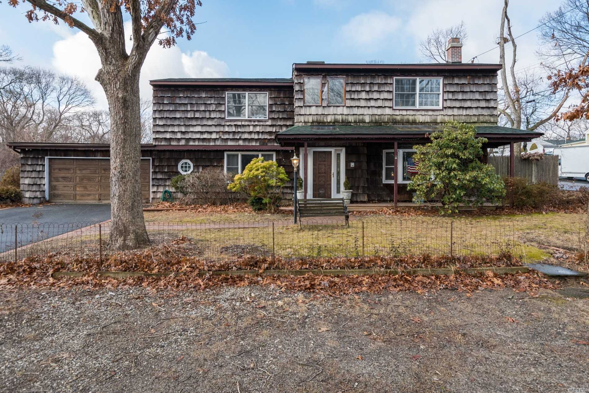 Property Photo:  80 Highview Drive  NY 11784 