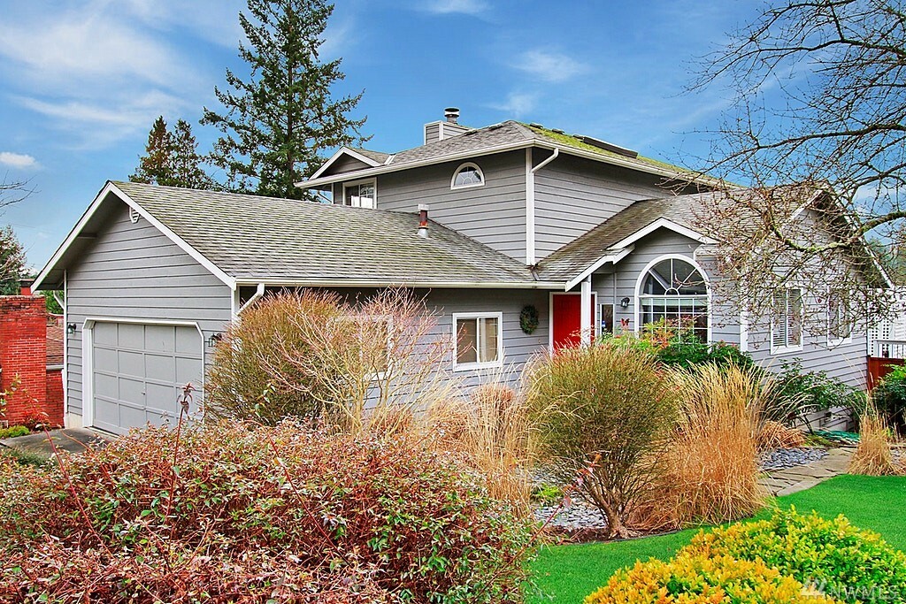 Property Photo:  18927 103rd Ave NE  WA 98011 