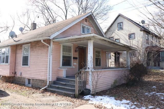 Property Photo:  1506 E Oakland Avenue  MI 48906 