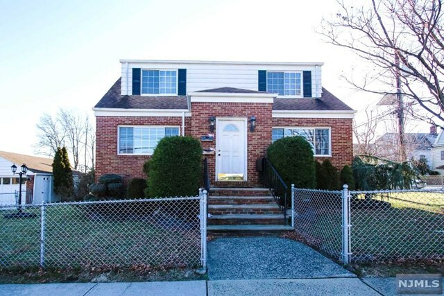 Property Photo:  1 Park Avenue 2  NJ 07031 