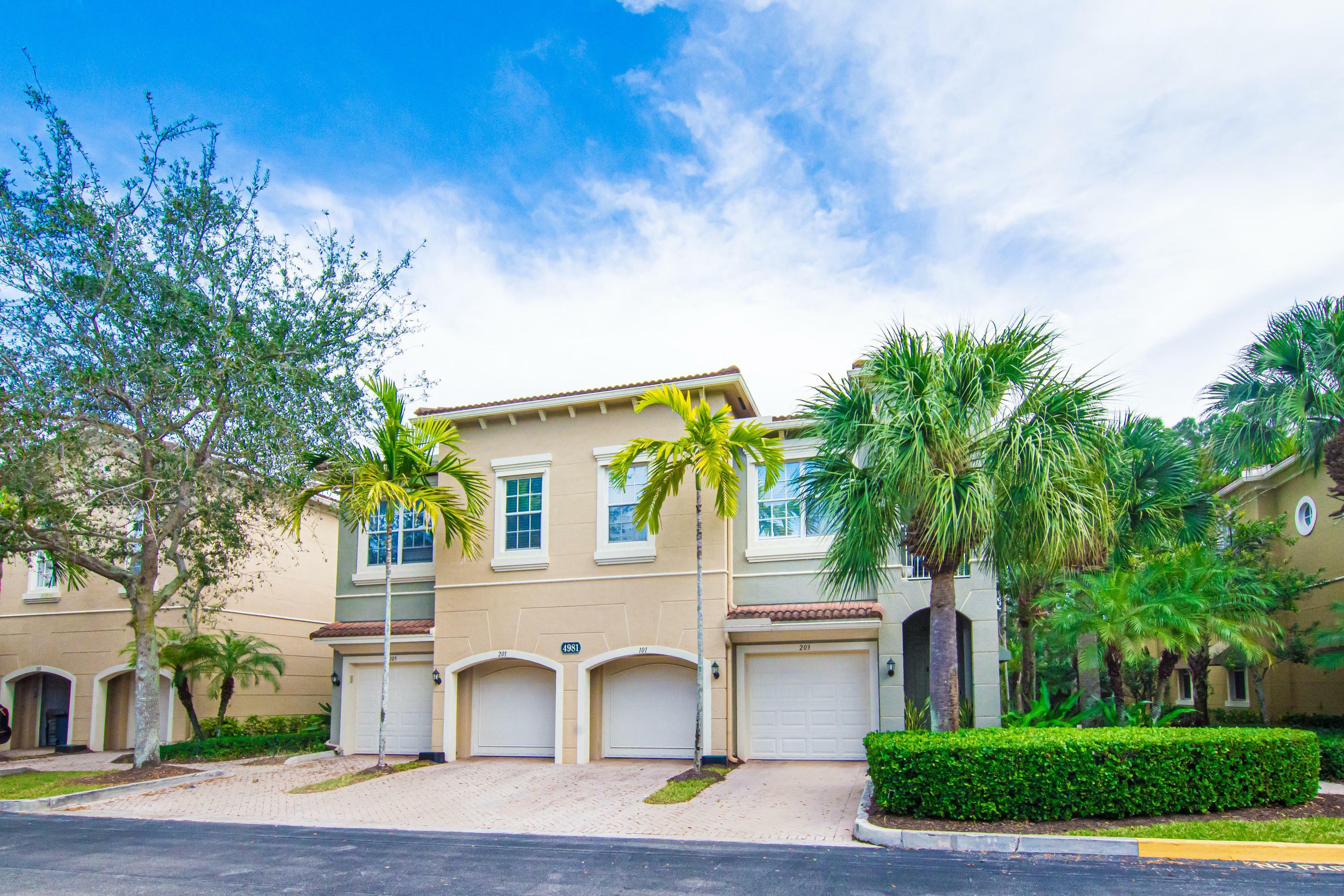 Property Photo:  4981 Bonsai Circle 201  FL 33418 