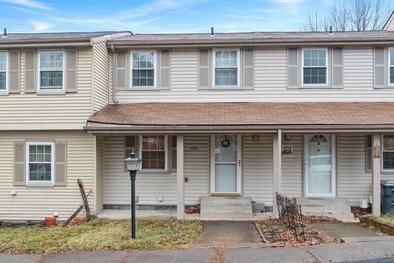 Property Photo:  406 Parkwood Dr  PA 16066 