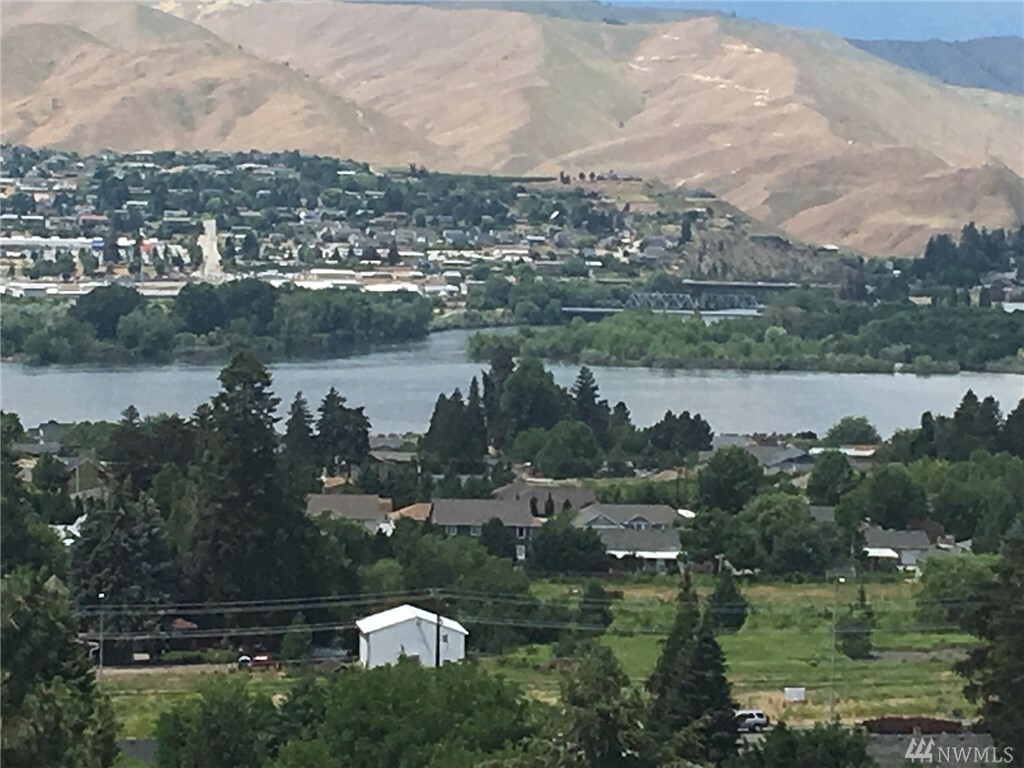 Property Photo: 4 Lot 4 Breckenridge WA 98802
