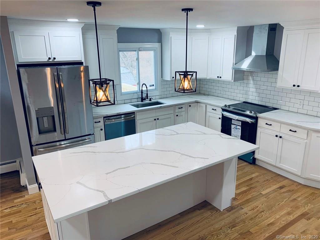 Property Photo: 154 Kohary Drive CT 06515