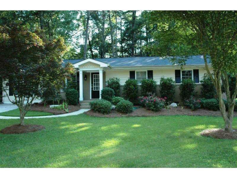 Property Photo: 3710 N Cooper Lake Road 30082