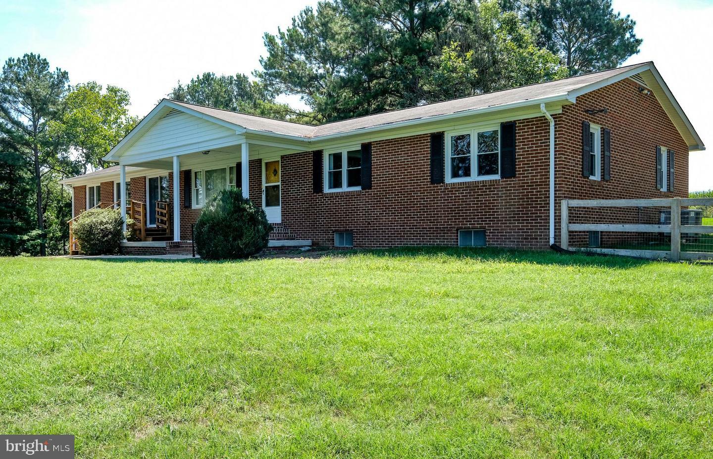 Property Photo:  4614 US Highway 340 N  VA 22835 