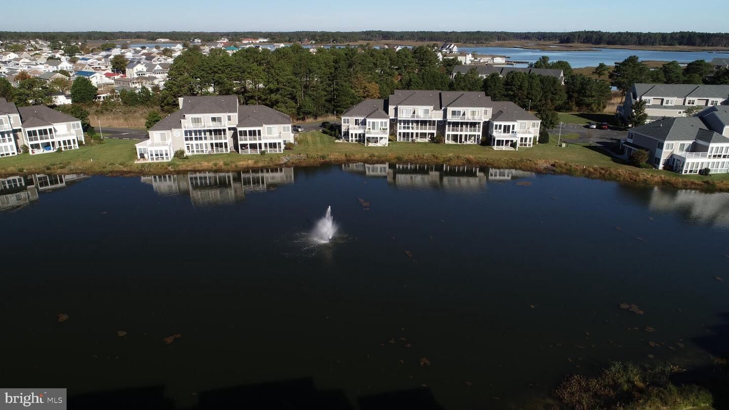 Property Photo:  38024 Creek Drive 1301  DE 19975 