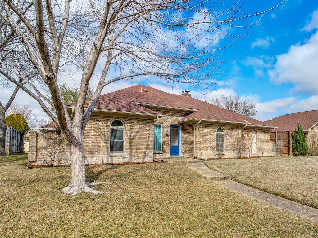 Property Photo: 3817 Tapestry Court TX 75075