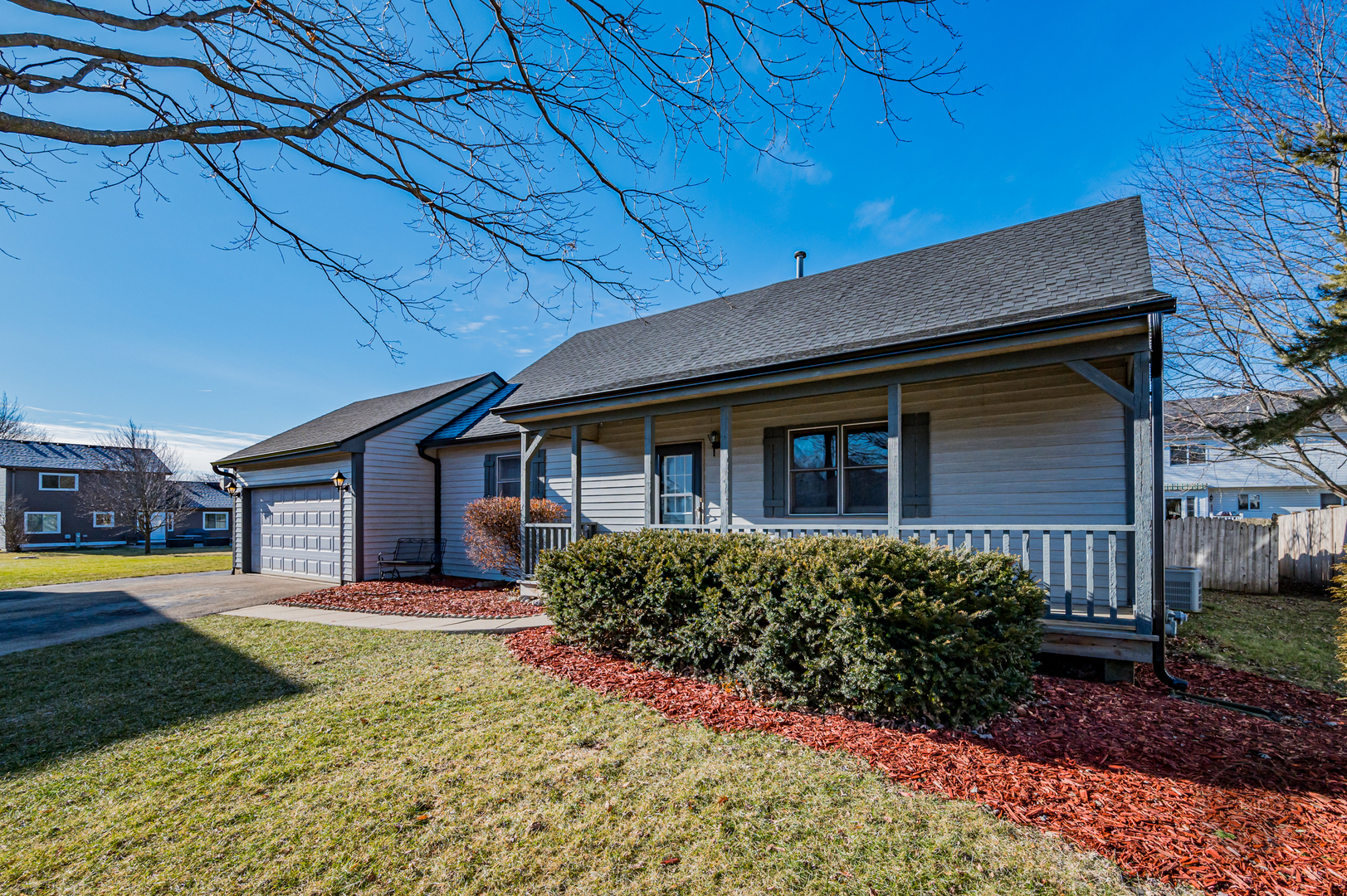 Property Photo: 1424 Fawn Court IL 60490