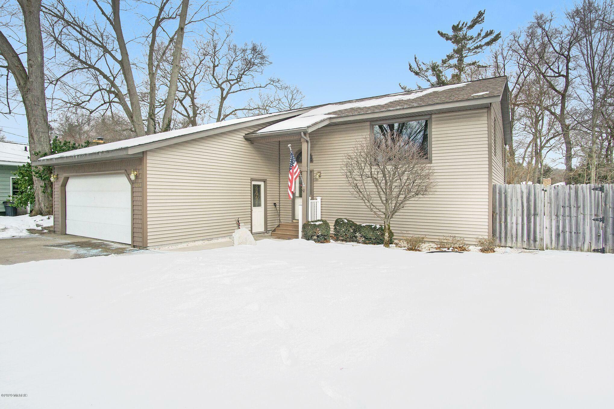 Property Photo:  108 California Avenue  MI 49445 