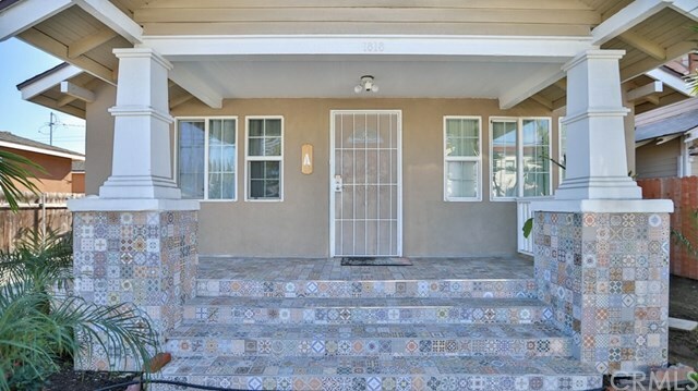 Property Photo:  1818 E 10th Street  CA 90813 