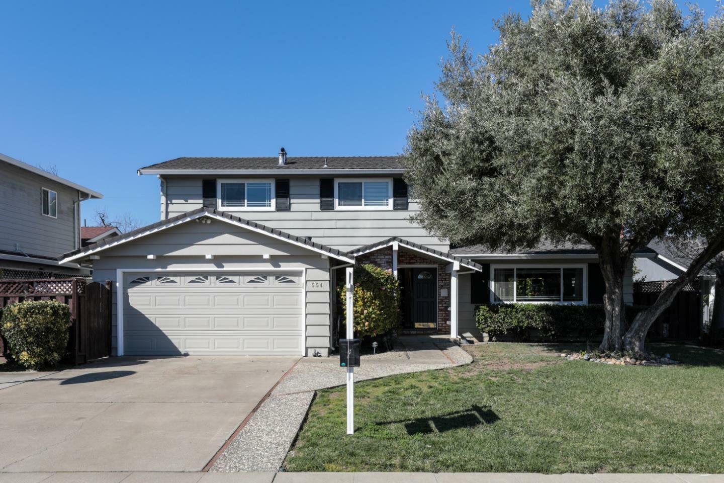 Property Photo:  554 Flannery Street  CA 95051 