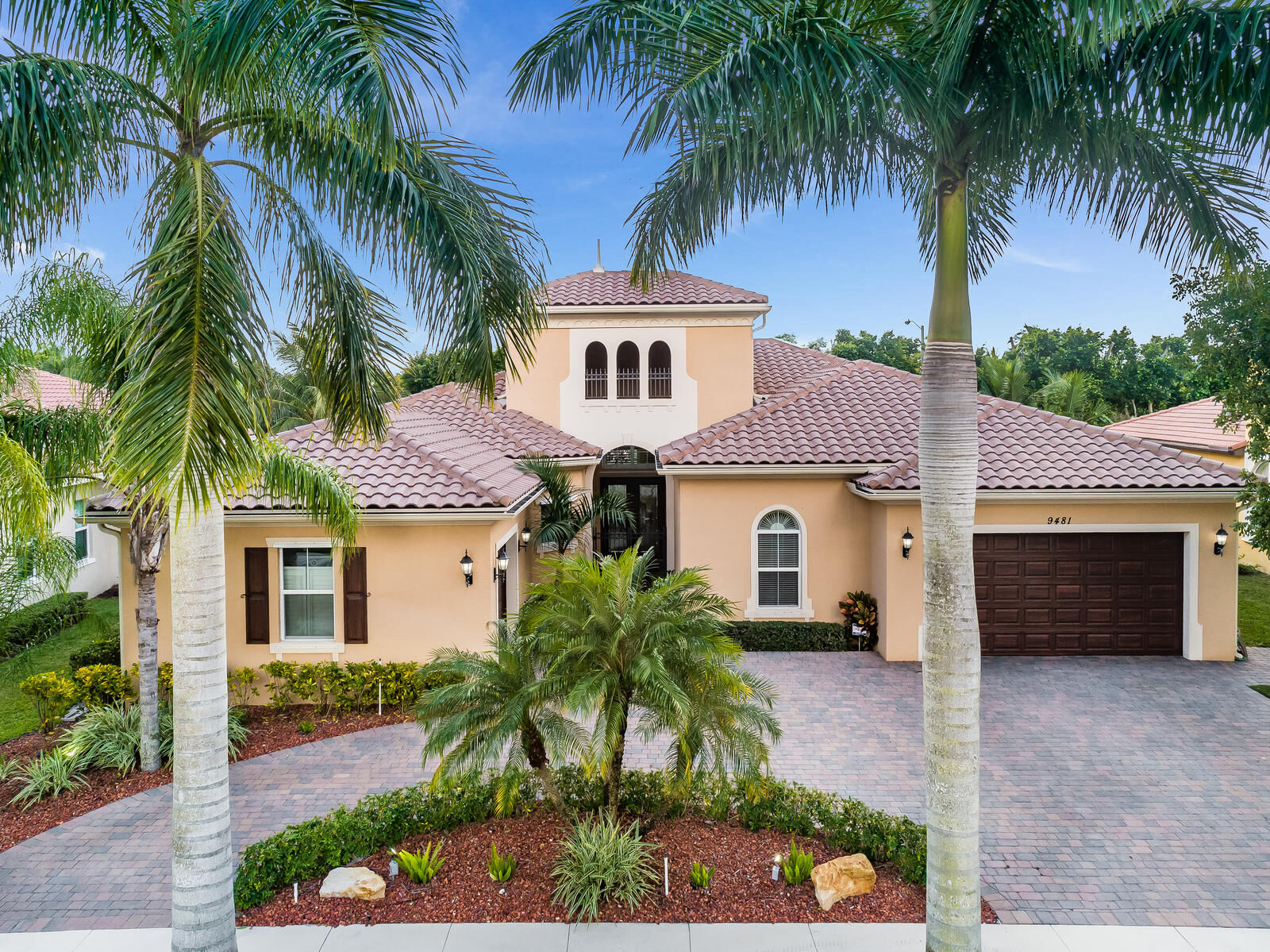 Property Photo:  9481 McAneeny Court  FL 33414 