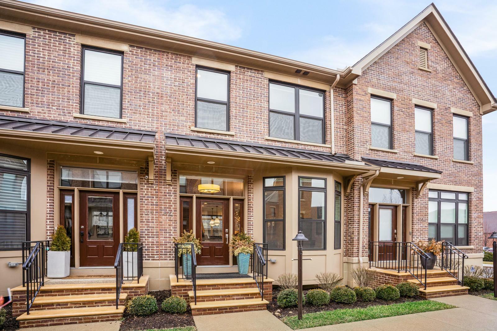 Property Photo: 872 Pullman Way OH 43212
